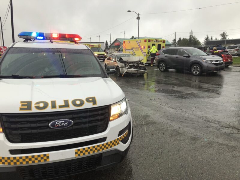 Accident sur la 6e rue Ouest à Amos