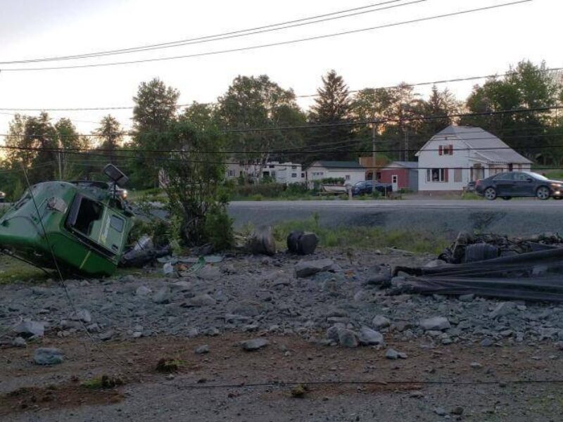 Accident impliquant un poids lourd et une voiture sur la 117 à Rivière-Héva