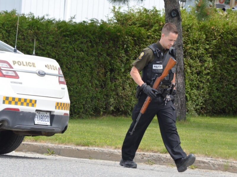 Un individu arrêté pour avoir braqué une arme à feu lors d’une altercation