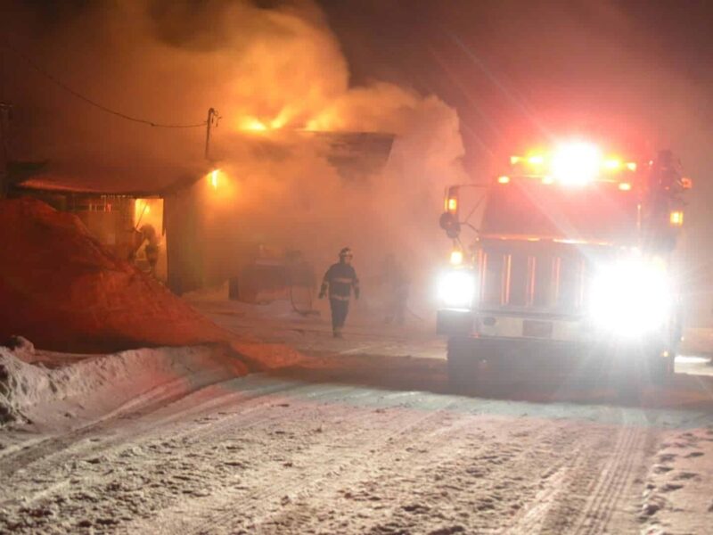 Incendie dans une grange à Amos