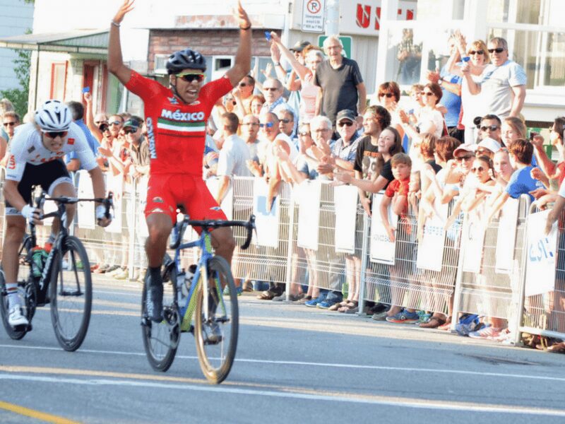 Un coureur du Mexique remporte la 2e étape du Tour