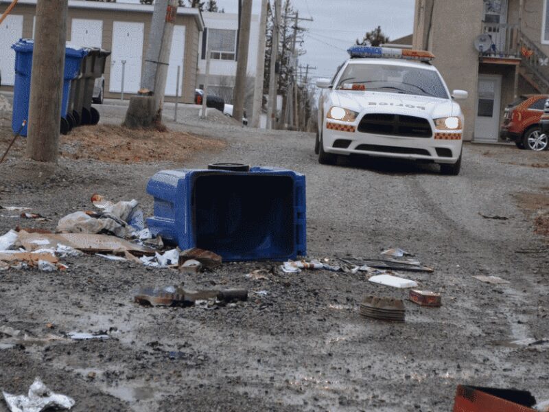 Vague d’incendies dans des poubelles à Amos