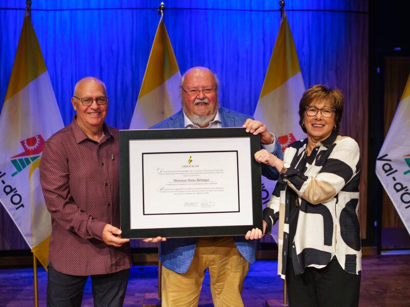 Cérémonie de l'Ordre de Val-d'Or : Denis Bélanger honoré