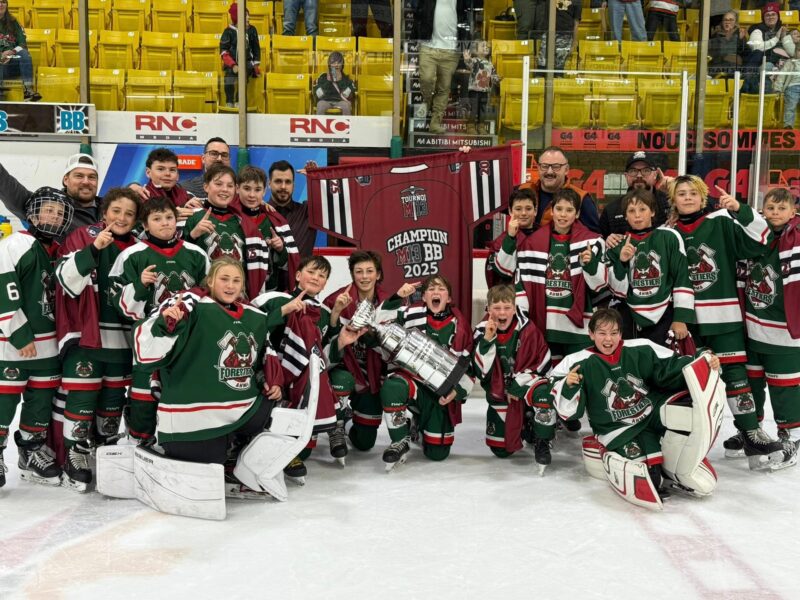 Tournoi M13 Jérôme Hockey : Amos se distingue à Val-d’Or