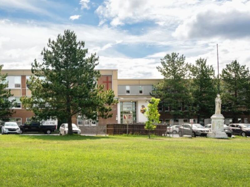 L'école Sainte-Thérèse déploie le projet Acti-Leader pour une cour d'école vivante et inclusive