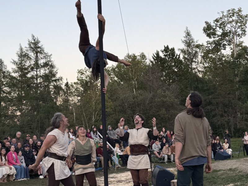 Beltane, la feste païenne : le Cirque Collini nous transporte ailleurs