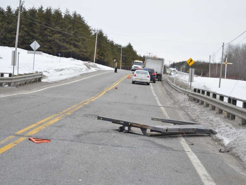 Collision sur la route 111 à Launay