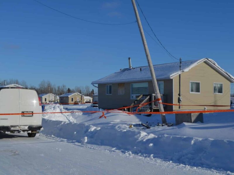 1 policier tué par balle au Lac Simon