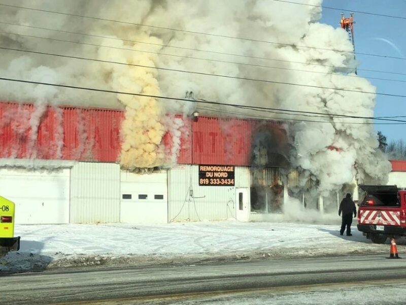 Important incendie chez Remorquage du Nord à La Sarre