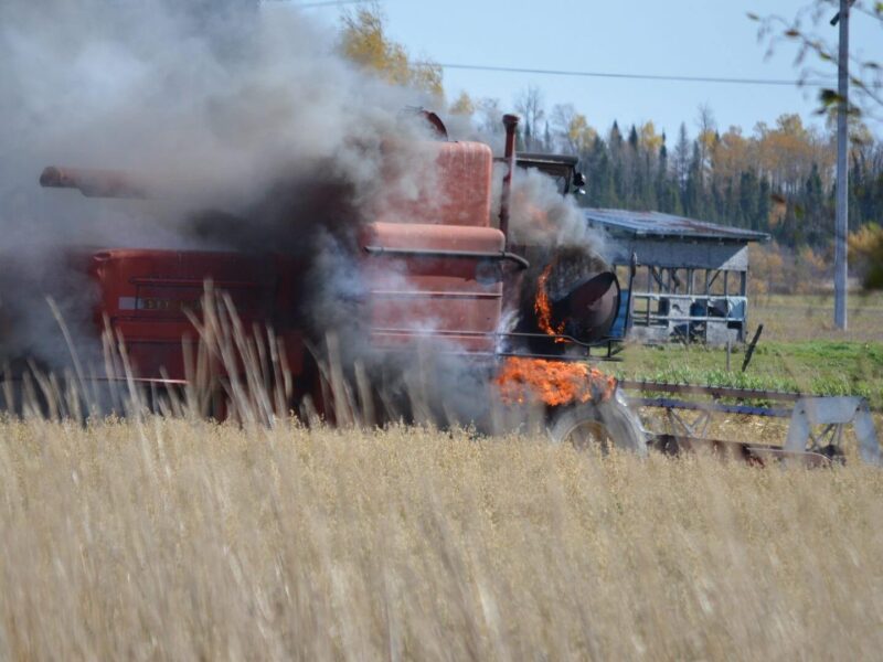 Incendie de machinerie agricole