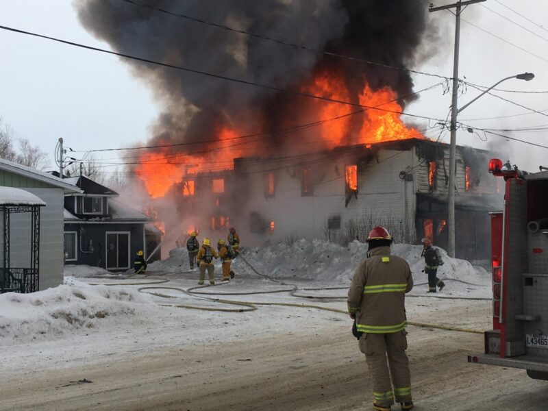 Incendie majeur dans un restaurant à Angliers