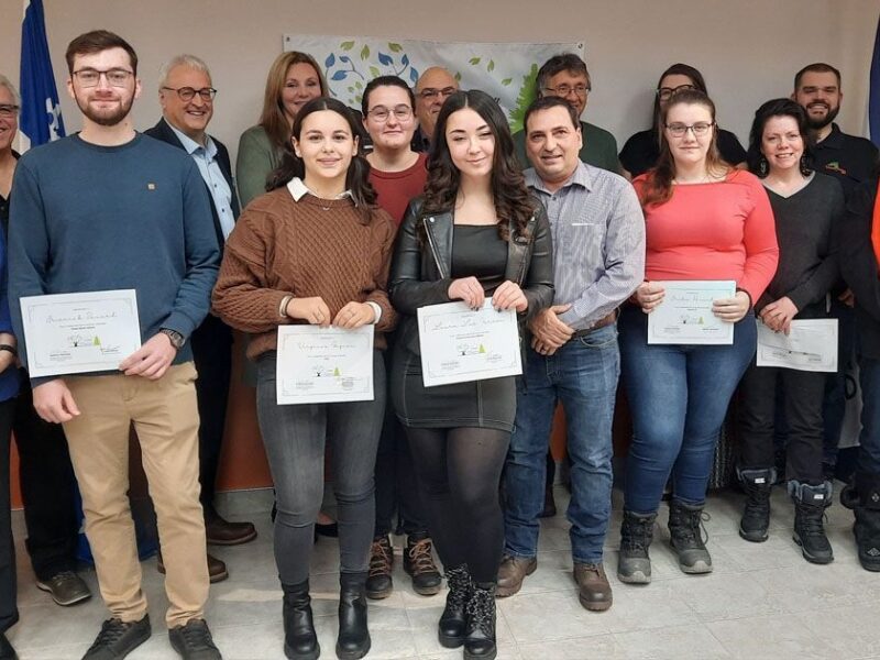 La Fondation Mégiscane de Senneterre remet des bourses aux jeunes