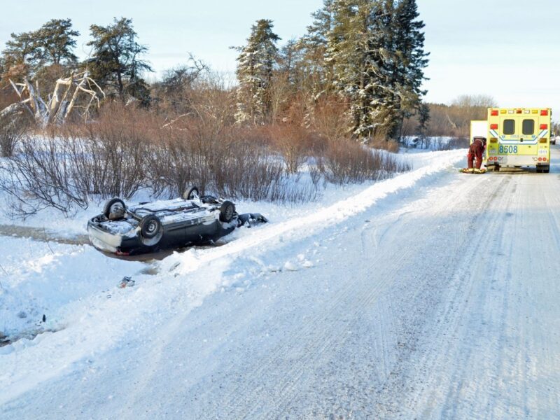 Nombreuses sorties de route et une collision