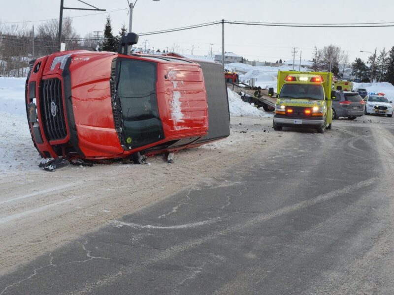 Spectaculaire accident à Amos