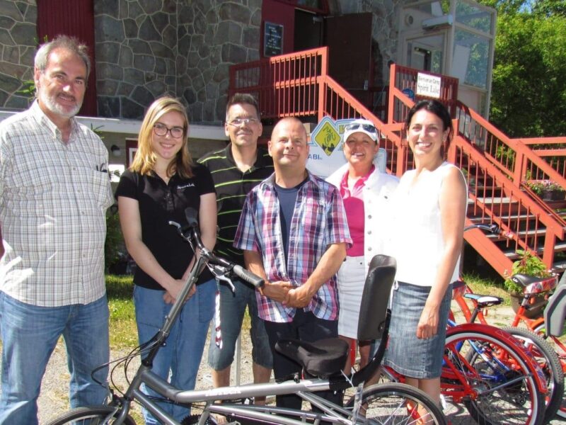 Un vélo pour personne à mobilité réduite au Camp Spirit Lake